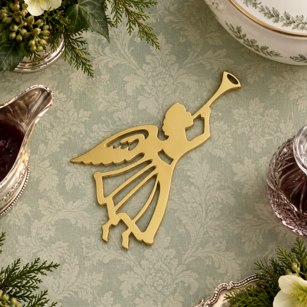 Angel Trivet